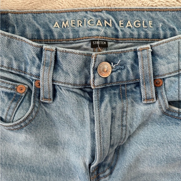 American Eagle 90’s Skinny Distressed Jeans EUC - Picture 5 of 6